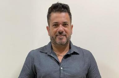 corretor(a) Adriano Ribeiro